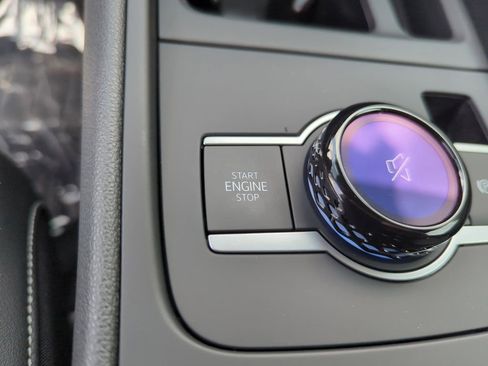 New 2026 Volkswagen Tiguan SE R-Line FWD image 42