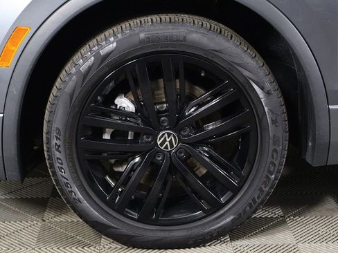 Used 2022 Volkswagen Tiguan SE R-Line AWD/4WD image 24