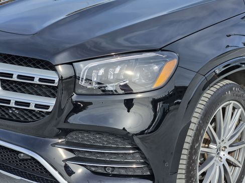 Used 2021 Mercedes-Benz GLS 580 4MATIC image 9