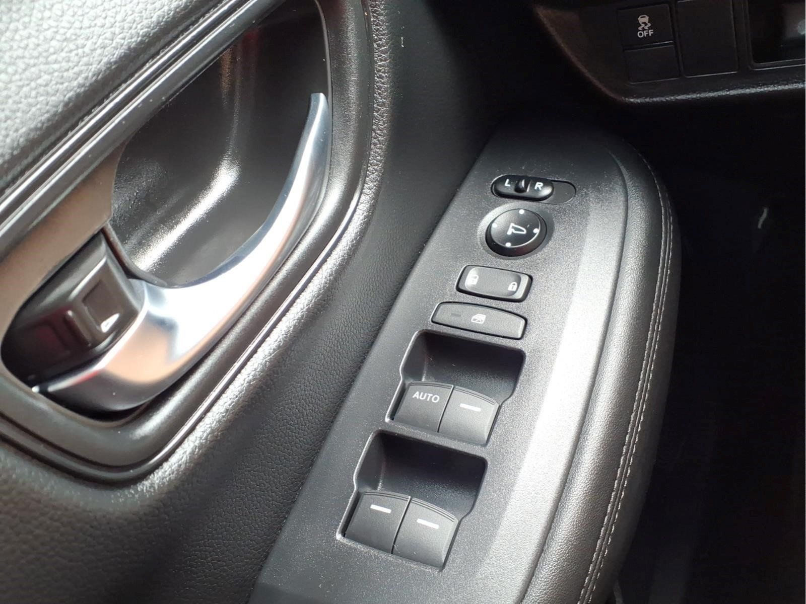 Certified 2024 Honda HR-V LX image 23