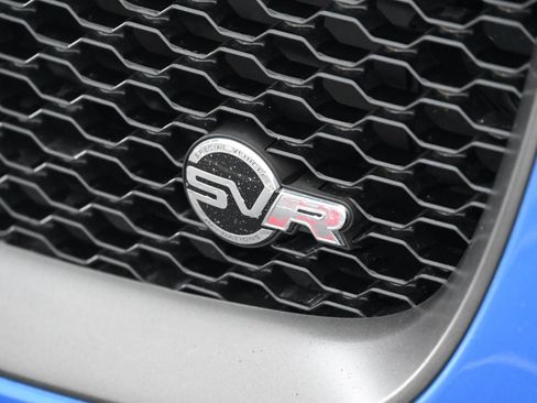 Used 2020 Jaguar F-PACE SVR image 10