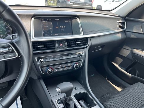 Used 2019 Kia Optima S w/ S Panoramic Sunroof Package FWD image 17