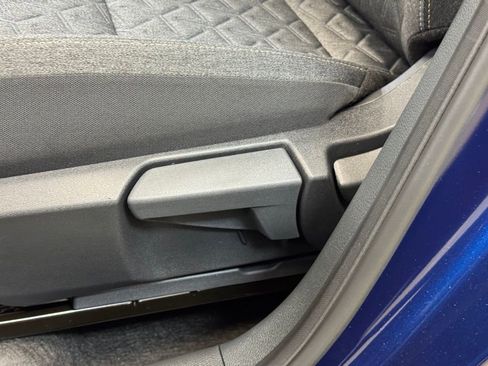 New 2026 Nissan Kicks SV w/ SV Premium Package image 10