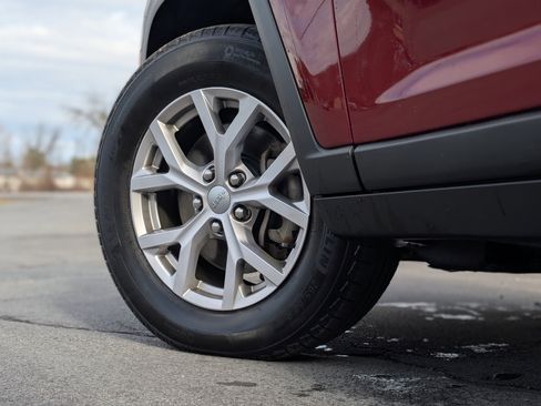 Used 2021 Jeep Grand Cherokee L Limited image 7