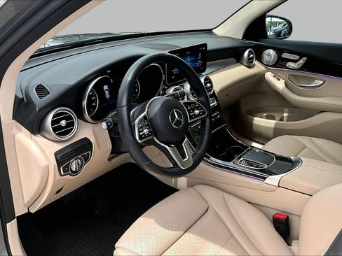Used 2020 Mercedes-Benz GLC 300 image 18