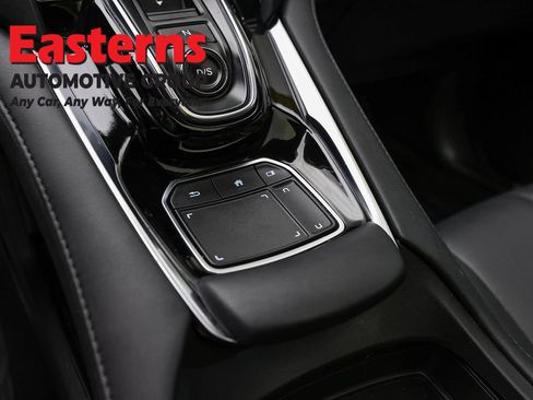 Used 2024 Acura RDX SH-AWD image 18