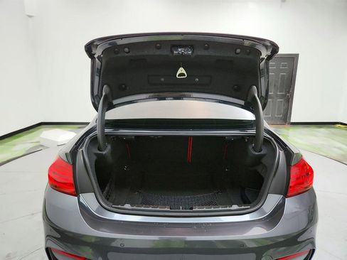 Used 2015 BMW M4 Coupe image 28