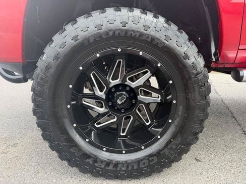 Used 2010 Dodge Ram 1500 Truck Sport AWD/4WD image 24