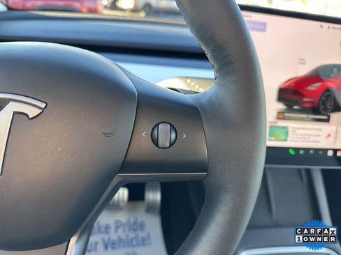 Used 2023 Tesla Model Y Performance image 63