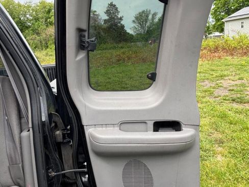 Used 2004 Ford F150 XLT RWD image 19