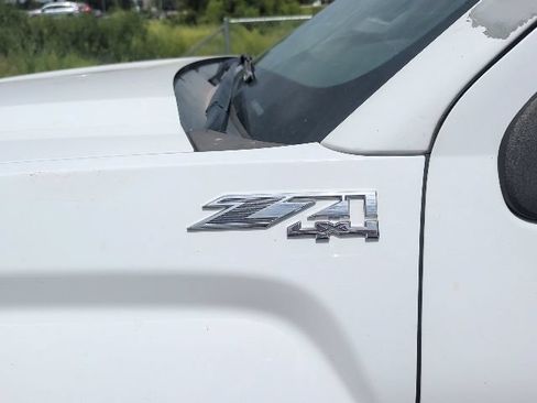Used 2014 GMC Sierra 1500 SLE w/ SLE Value Package AWD/4WD image 7