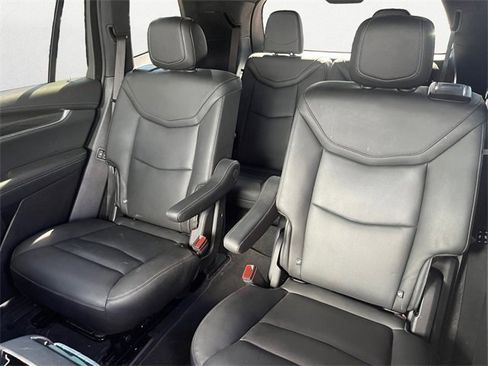 Used 2023 Cadillac XT6 Sport w/ Technology Package image 14