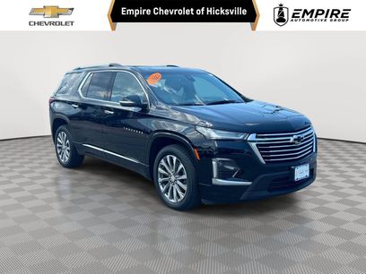 Used 2023 Chevrolet Traverse Premier