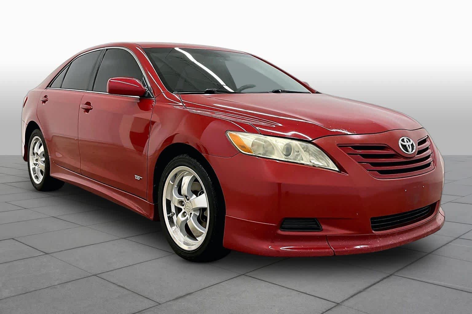 Used 2009 Toyota Camry LE FWD image 2