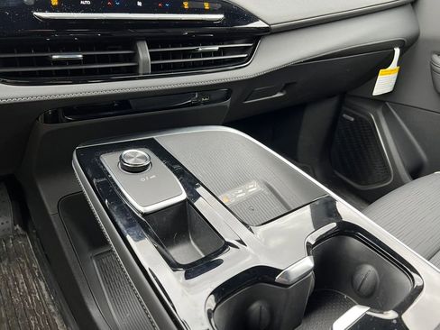 New 2026 Buick Enclave Sport Touring w/ Power Package image 27