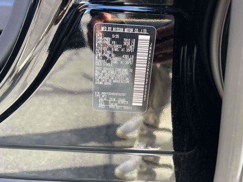 Used 2025 Nissan Armada Platinum Reserve image 26