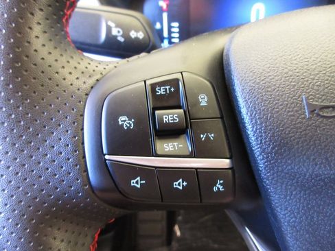 Certified 2023 Ford Escape ST-Line w/ Tech Pack #1 FWD image 16