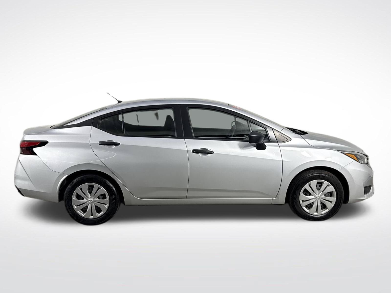 Certified 2025 Nissan Versa S FWD image 35