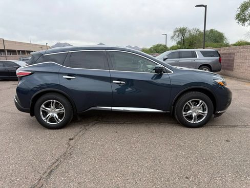 Used 2018 Nissan Murano SL FWD image 4