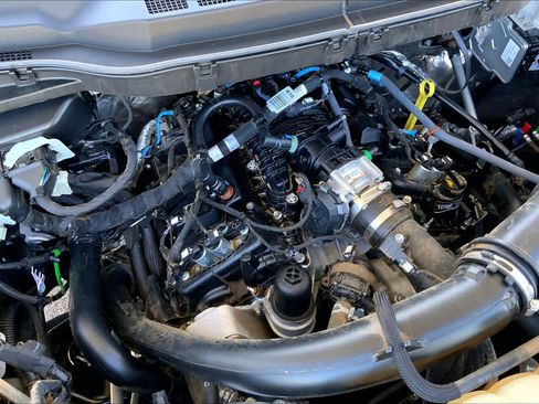 Certified 2025 Ford F150 STX AWD/4WD image 33