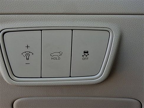 Used 2024 Hyundai Tucson Limited image 28