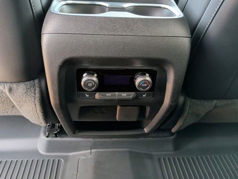 New 2026 GMC Acadia Denali w/ Super Cruise Package image 39