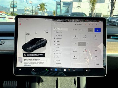 Used 2023 Tesla Model 3 Performance image 11