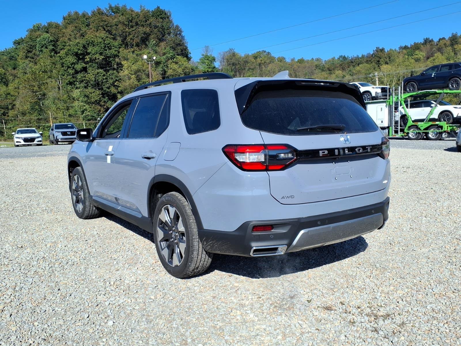 New 2026 Honda Pilot Elite image 5