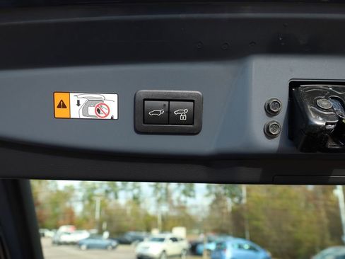 New 2026 Toyota Prius Plug-In Hybrid image 6