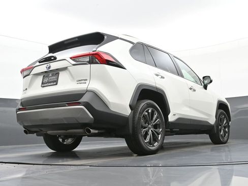 Used 2022 Toyota RAV4 Limited image 61