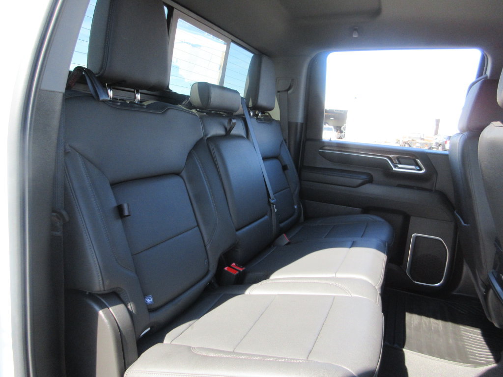 Certified 2025 Chevrolet Silverado 2500 LT w/ Z71 Chrome Sport Edition AWD/4WD image 23