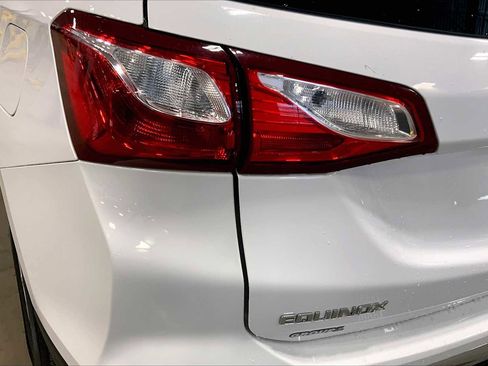 Used 2018 Chevrolet Equinox LT image 25