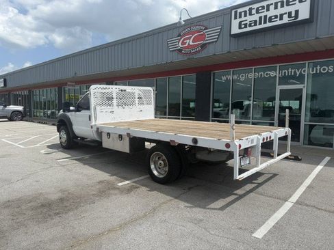 Used 2015 Ford F550 4x4 Regular Cab Super Duty image 4