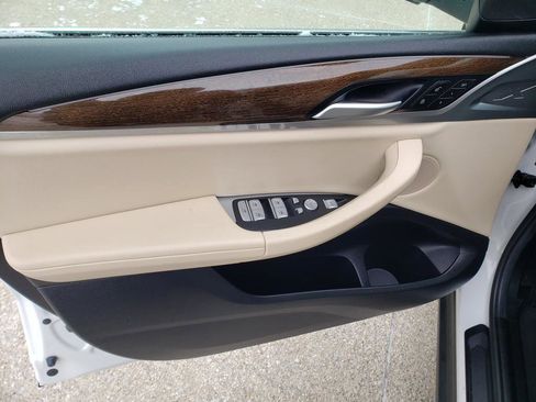 Used 2023 BMW X3 xDrive30i w/ Premium Package image 17