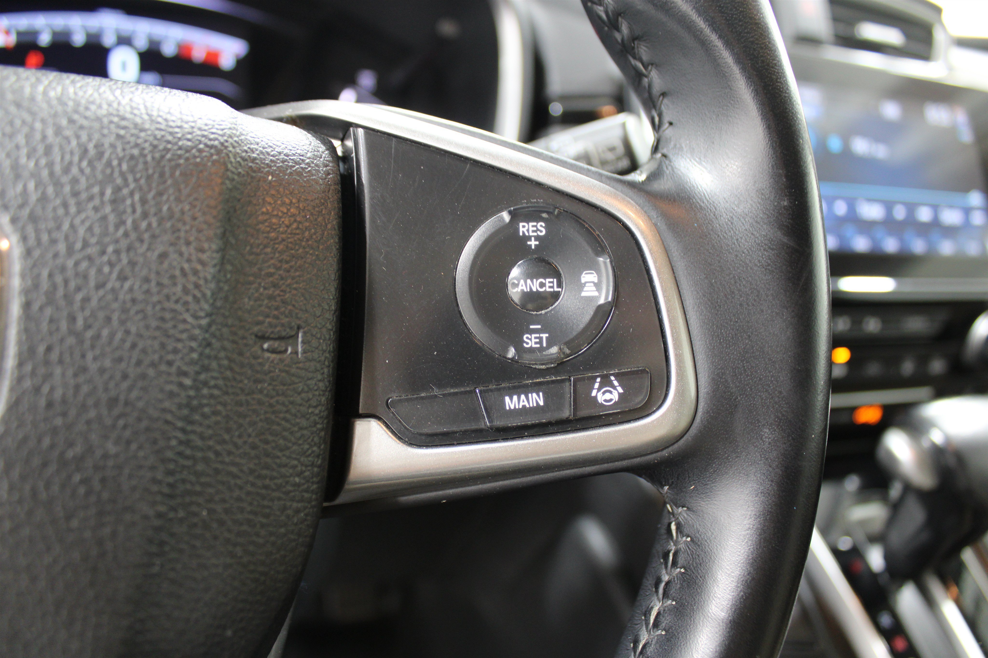 Used 2017 Honda CR-V EX-L image 11