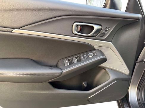 Used 2023 Acura Integra A-Spec image 16