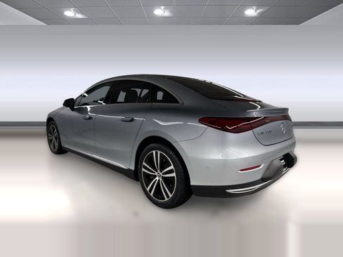 Certified 2023 Mercedes-Benz EQE 500 4MATIC Sedan image 3