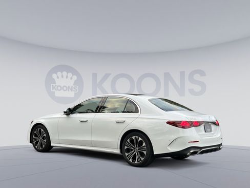 New 2026 Mercedes-Benz E 350 4MATIC Sedan image 4