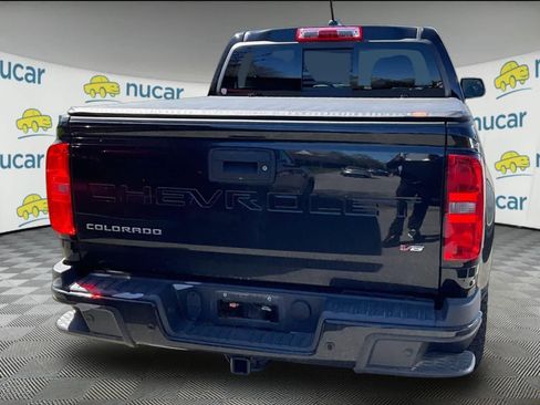 Used 2021 Chevrolet Colorado Z71 AWD/4WD image 3