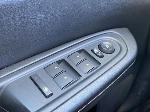 Used 2015 GMC Acadia SLT w/ Open Road Package image 29