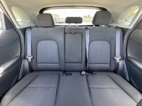 Used 2023 Hyundai Kona SEL FWD image 35