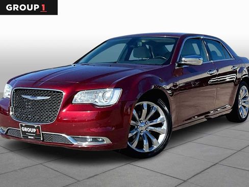 Used 2019 Chrysler 300 Limited image 1