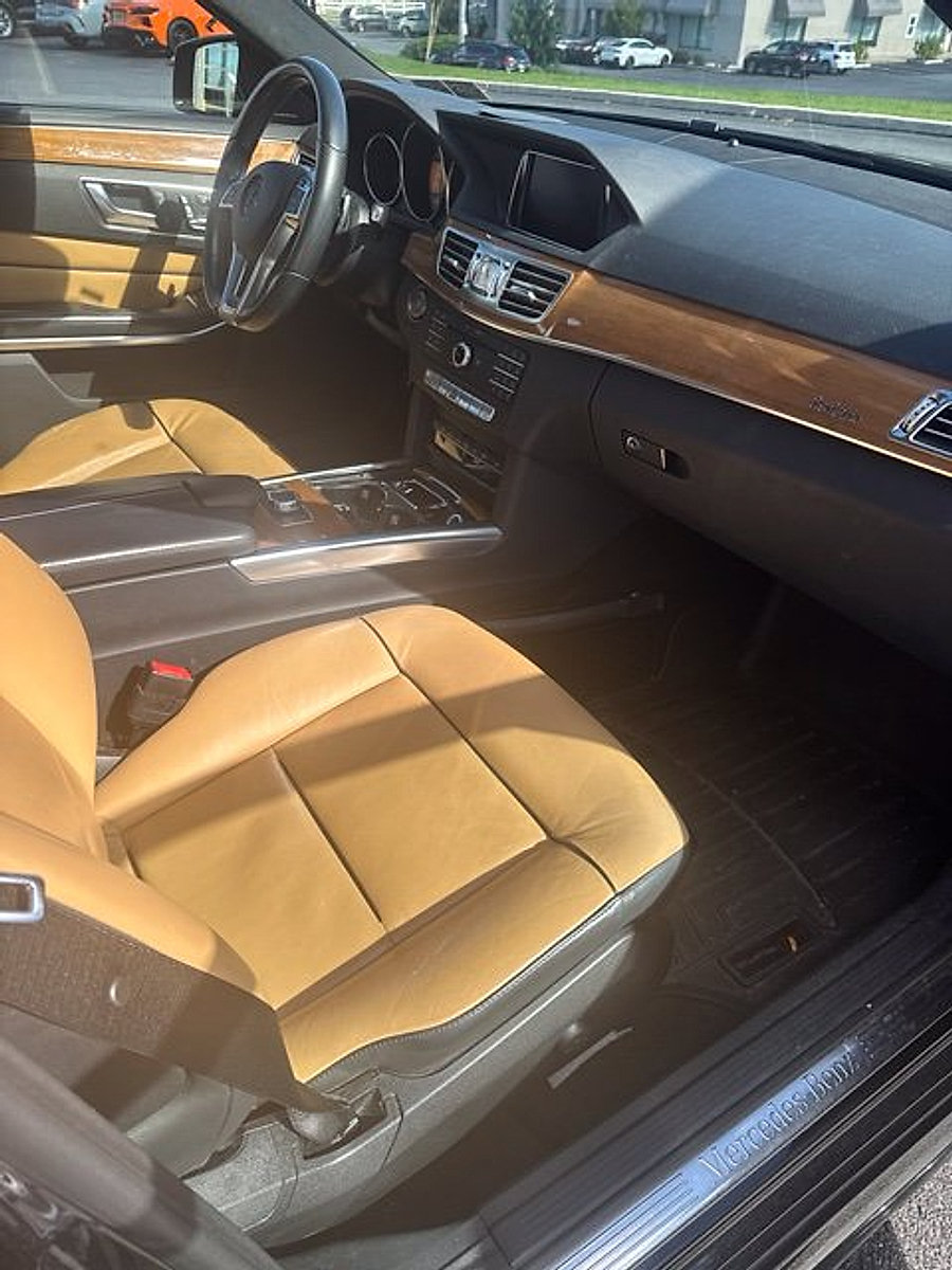 Used 2016 Mercedes-Benz E 350 4MATIC Sedan image 5