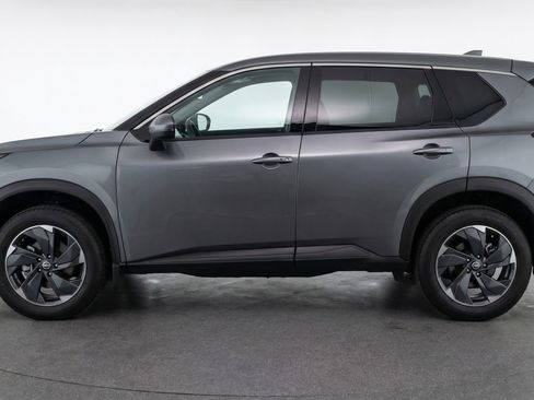 Used 2025 Nissan Rogue SV AWD/4WD image 5
