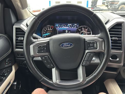 Used 2021 Ford Expedition Platinum AWD/4WD image 27