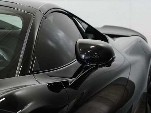 Used 2025 McLaren 750S Spider image 14