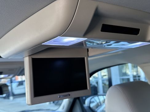 Used 2013 Chevrolet Tahoe LT w/ Luxury Package image 30