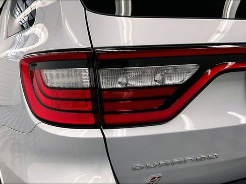 Used 2025 Dodge Durango R/T image 37