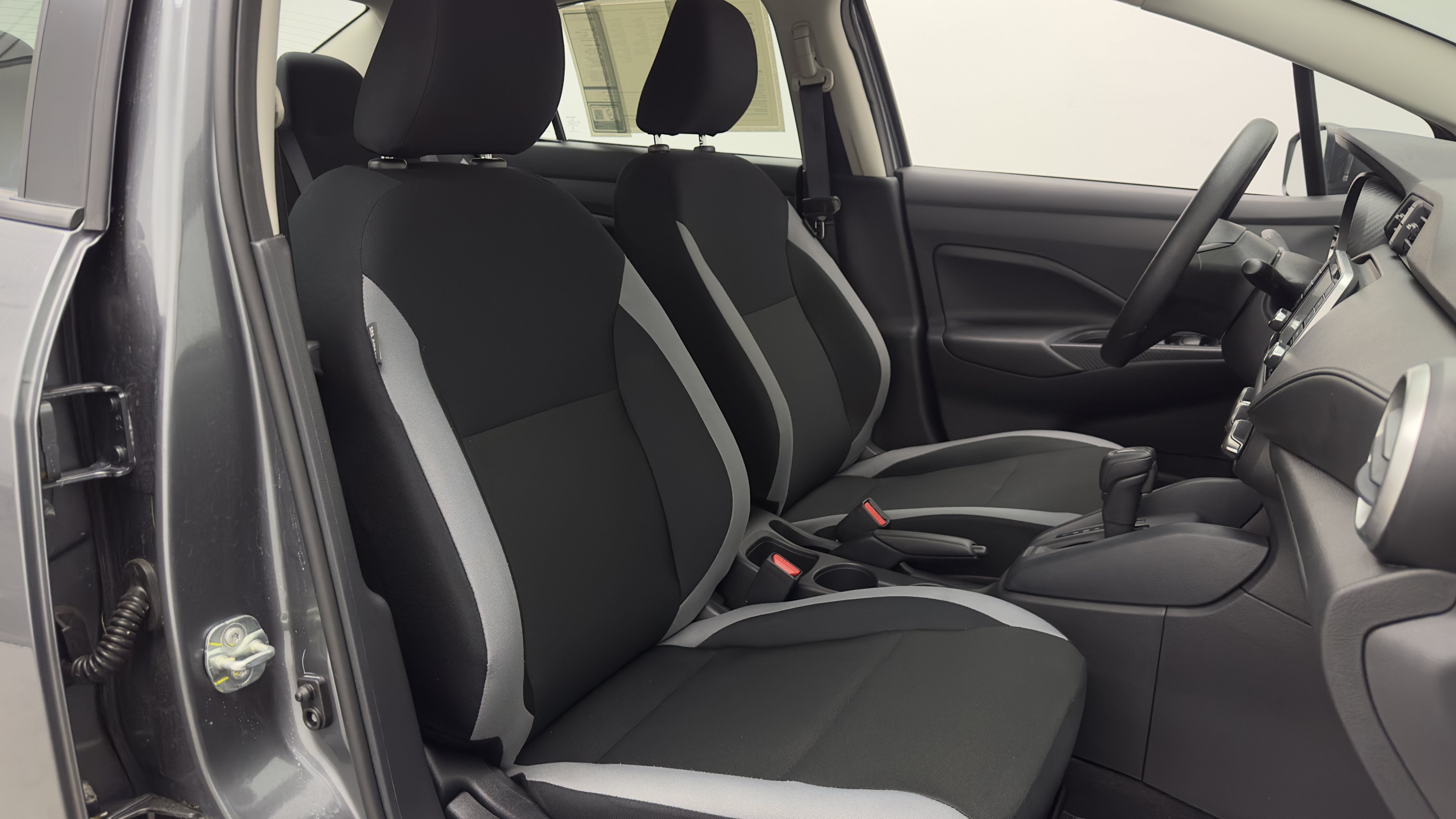 Used 2025 Nissan Versa S w/ Trunk Package FWD image 34