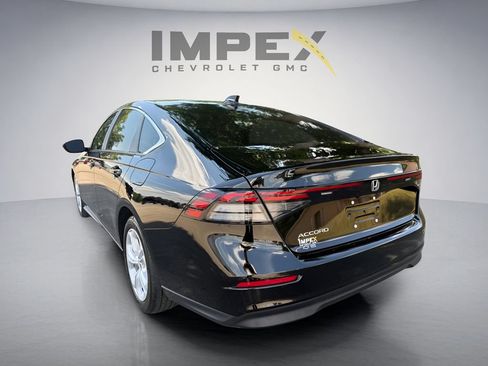 Used 2025 Honda Accord LX image 3
